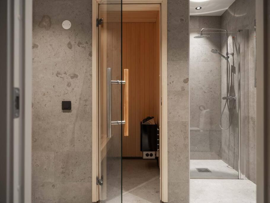 Chic Are Apt For 6 Ski-In-Ski-Out With Sauna Екстер'єр фото